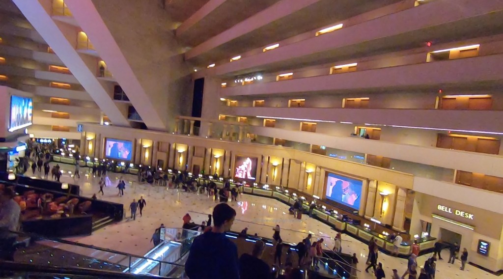 Luxor inside